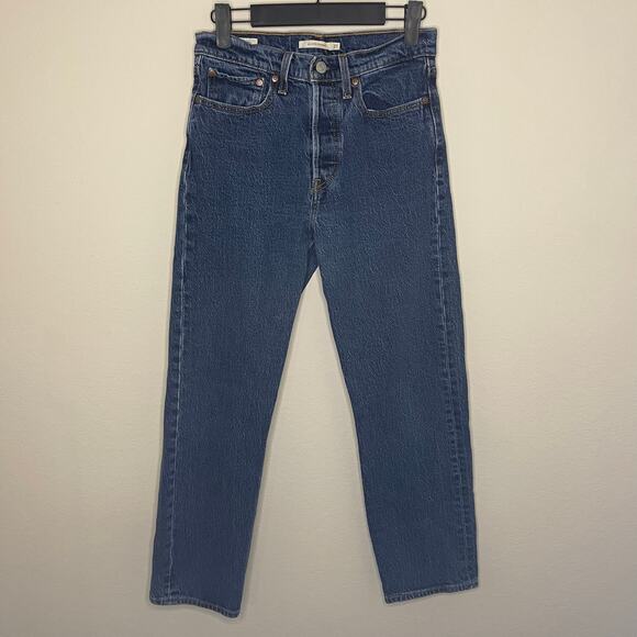 Levi’s Denim - Levi’s Wedgie Straight Jeans Dark Wash Button Fly Womens Denim - Size 27